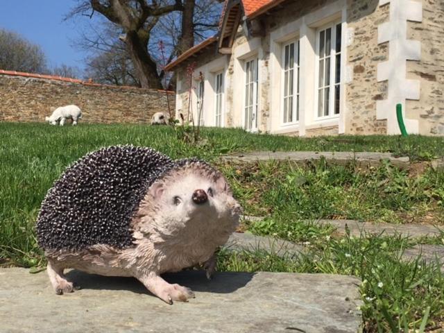 Mouchamps Gite L'Orangerie 빌라 객실 사진